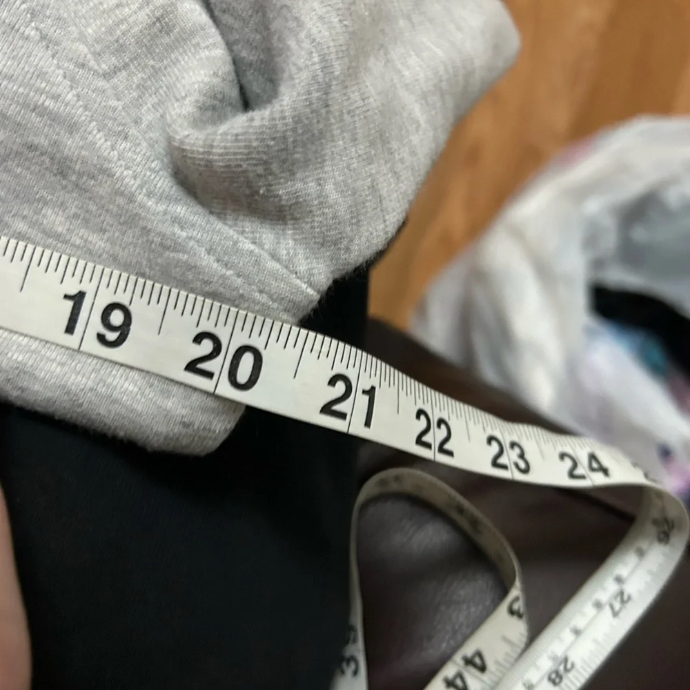 Women’s Athletic Works Gray Zip Up Hoodie Jacket - Picture 3 of 3